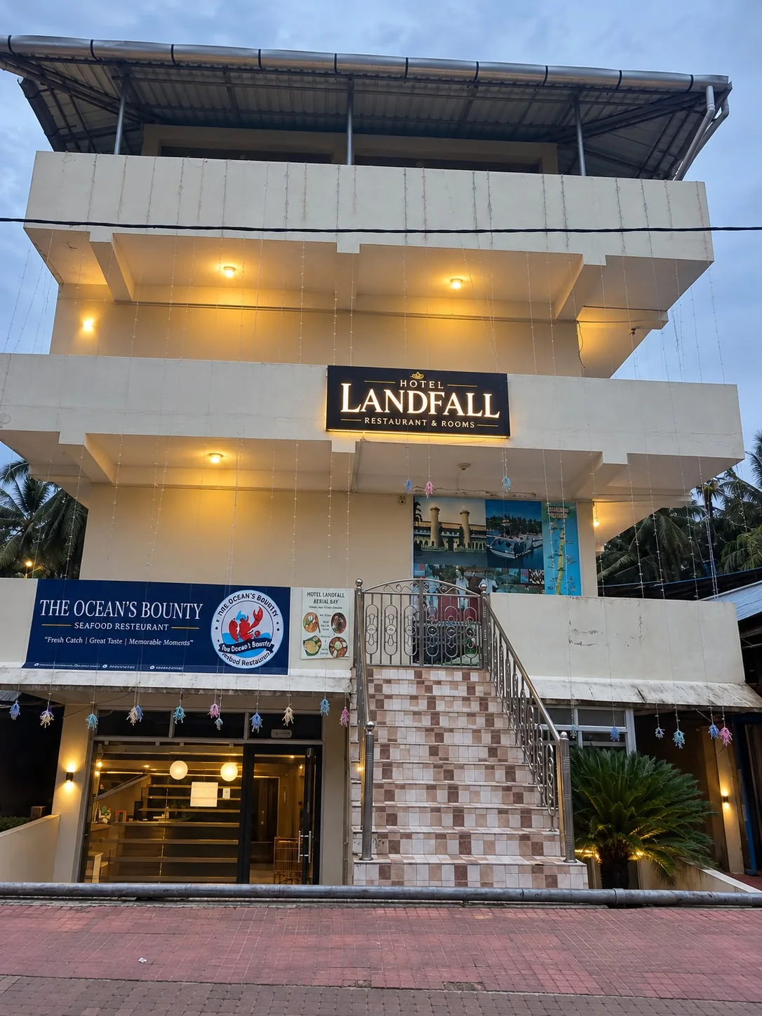 Hotel Landfall exterior in Aerial Bay, Diglipur